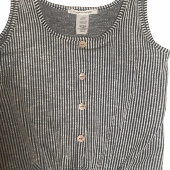 Caution to the Wind Seersucker Button Tank Top - Picture 3 of 7